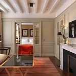 Marquis Faubourg Saint-honoré Hotel 5*