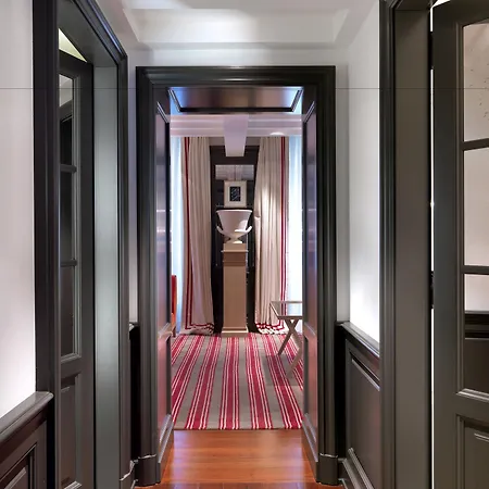 Hotel Marquis Faubourg Saint-honore - Small Luxury Of The World 5*