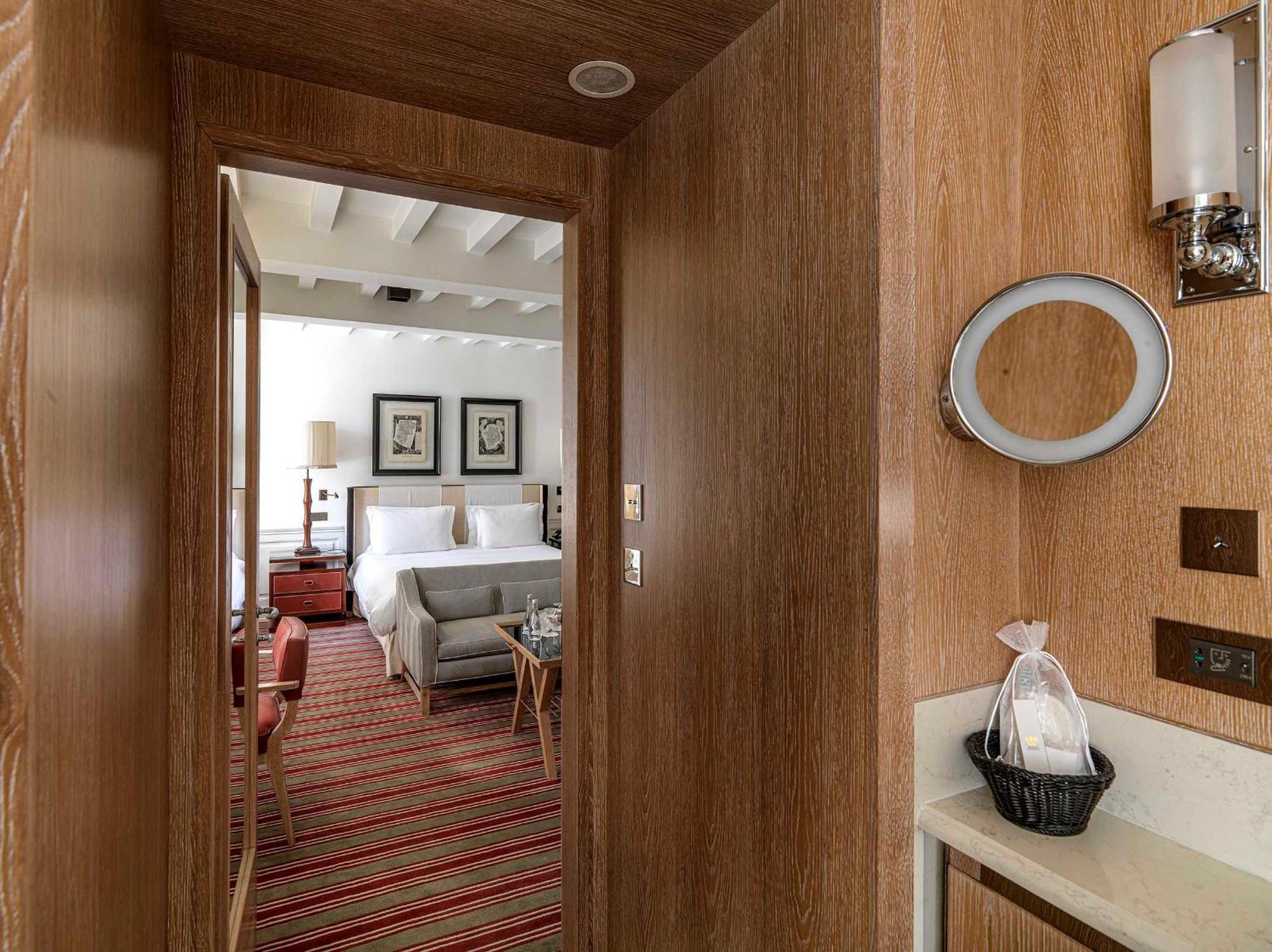 Marquis Faubourg Saint-honoré Parigi